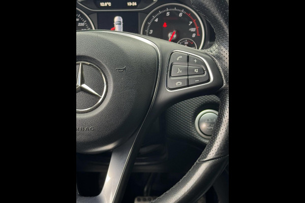 Mercedes-Benz A-Klasse 160S AMG Sport Edition - Panorama dak I Navigatie I Sport pakket I Leer I Airco I PDC I Dealer onderhouden