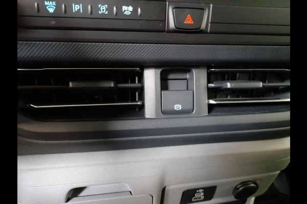 Ford Transit Custom 320 2.0 TDCI L2H1 Limited Automaat Nieuw Model Ford Transit Custom 320 2.0 TDCI L2H1 Limited Automaat Airco Navigatie Cruise control Trekhaak