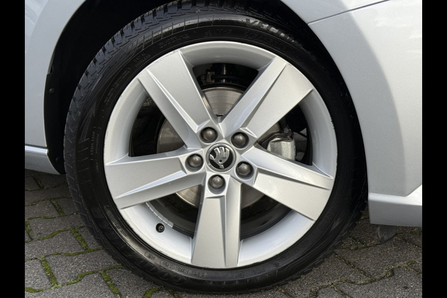 Škoda Fabia 1.0 Active | CarPlay | Camera | Clima | Cruise | PDC