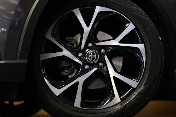 Toyota C-HR 1.8 Hybrid Apple Carplay Navigatie Cruise '020 ,stoel+stuur verw.