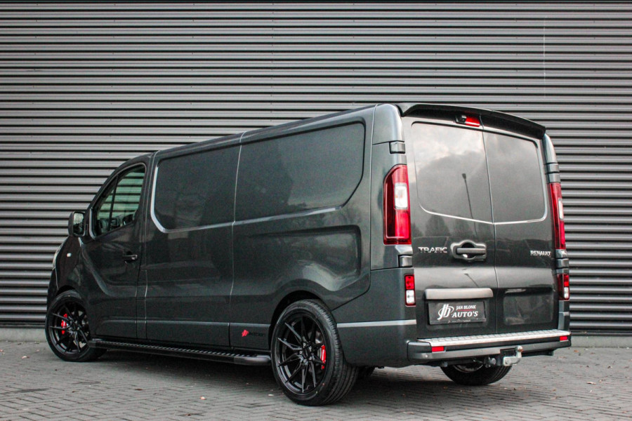 Renault Trafic 2.0 dCi T29 L2H1 Work Edition FULL BLACK / SIDE- BARS / TREKHAAK / NAVIGATIE / VERLAAGD / CRUISE CONTROL / LEDEREN