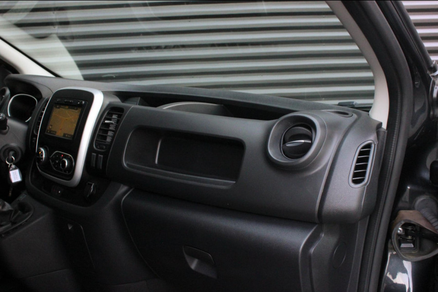 Renault Trafic 2.0 dCi T29 L2H1 Work Edition FULL BLACK / SIDE- BARS / TREKHAAK / NAVIGATIE / VERLAAGD / CRUISE CONTROL / LEDEREN