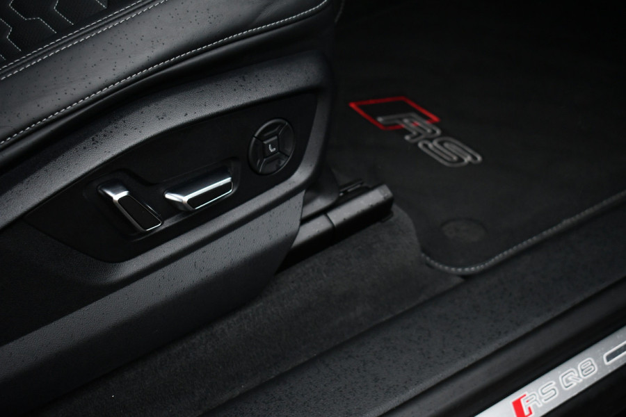 Audi RSQ8 4.0 TFSI quattro 810pk MTM-Stage2 Nw310K Pano Dyn+ Trekh B&O-3D Massage+Vent