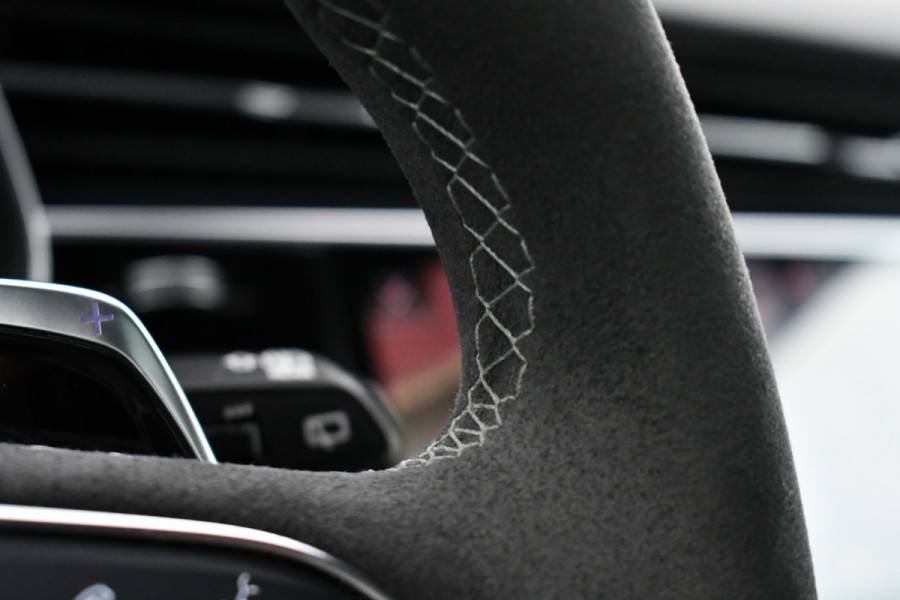 Audi RSQ8 4.0 TFSI quattro 810pk MTM-Stage2 Nw310K Pano Dyn+ Trekh B&O-3D Massage+Vent