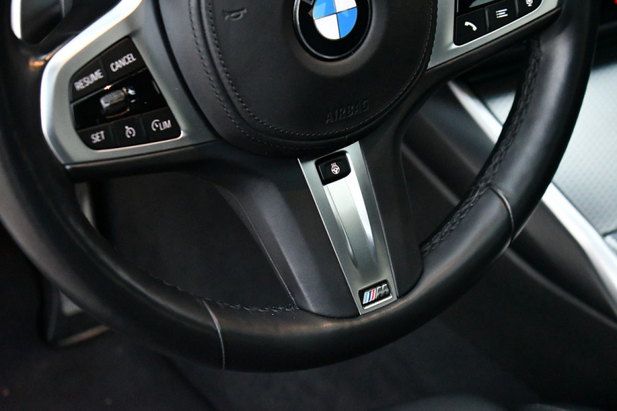 BMW 3 Serie 330D M-Sport Pro Pano H/K HUD El-zetels Parelmoer-wit!