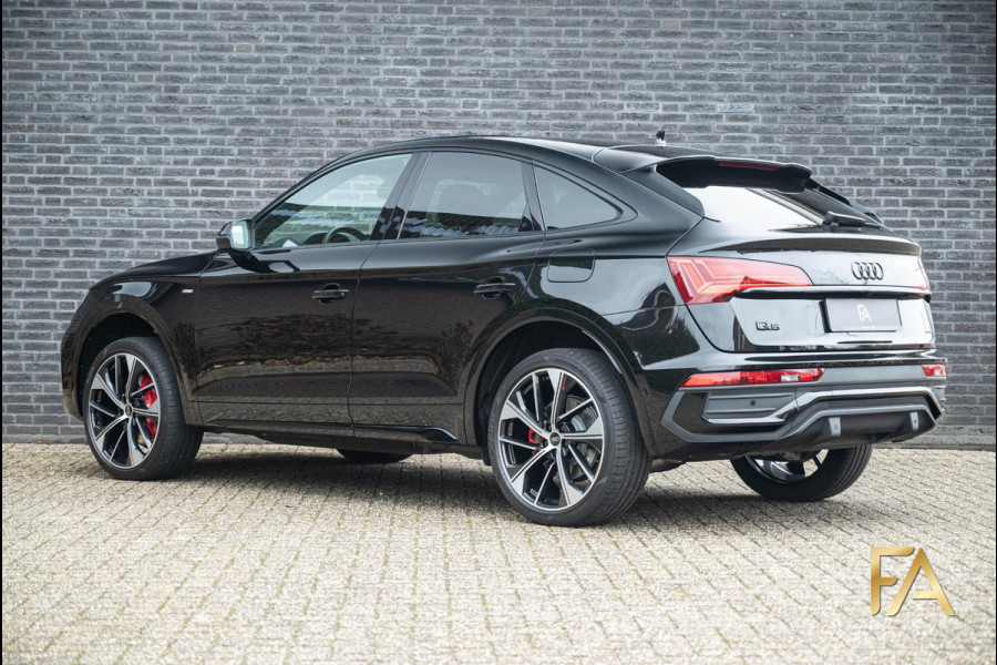 Audi Q5 Sportback 55 TFSI e S Line Competition 21Inch|Sfeer|MatrixLED|Memory|Trekhaak