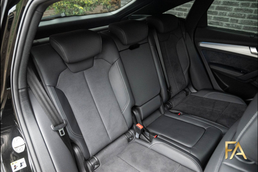 Audi Q5 Sportback 55 TFSI e S Line Competition 21Inch|Sfeer|MatrixLED|Memory|Trekhaak