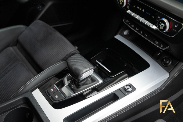 Audi Q5 Sportback 55 TFSI e S Line Competition 21Inch|Sfeer|MatrixLED|Memory|Trekhaak