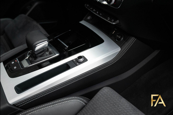 Audi Q5 Sportback 55 TFSI e S Line Competition 21Inch|Sfeer|MatrixLED|Memory|Trekhaak