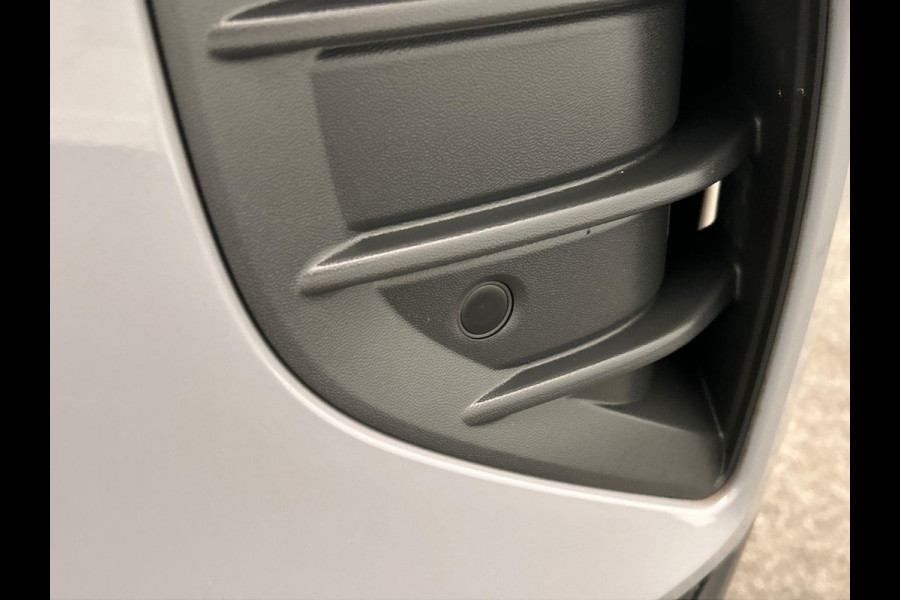 Volkswagen ID.4 Pure 52 kWh Adaptieve Cruise Control Trekhaak Navigatie Carplay