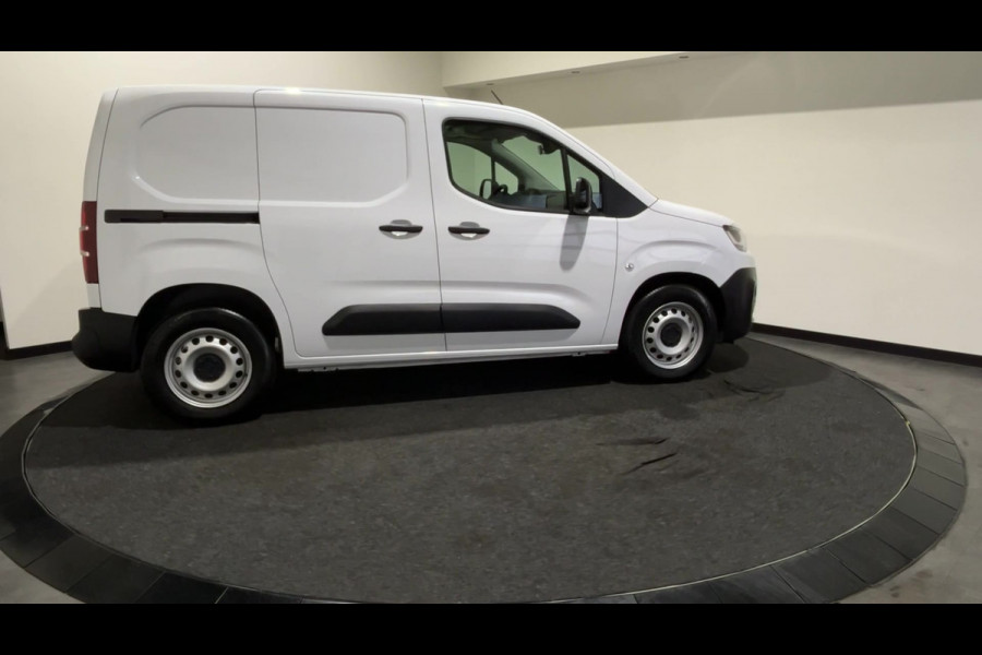 Citroën E-Berlingo Club 50 kWh 11 kw lader, airco, cruise control, goedkoper rijden vrijwel onmogelijk!