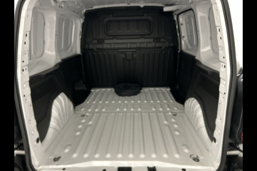 Citroën E-Berlingo Club 50 kWh 11 kw lader, airco, cruise control, goedkoper rijden vrijwel onmogelijk!