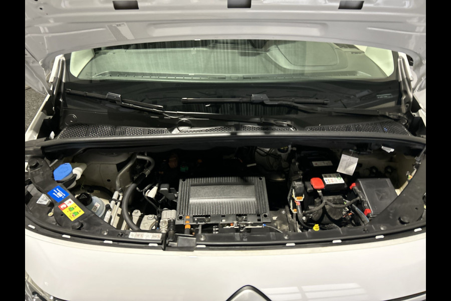 Citroën E-Berlingo Club 50 kWh 11 kw lader, airco, cruise control, goedkoper rijden vrijwel onmogelijk!