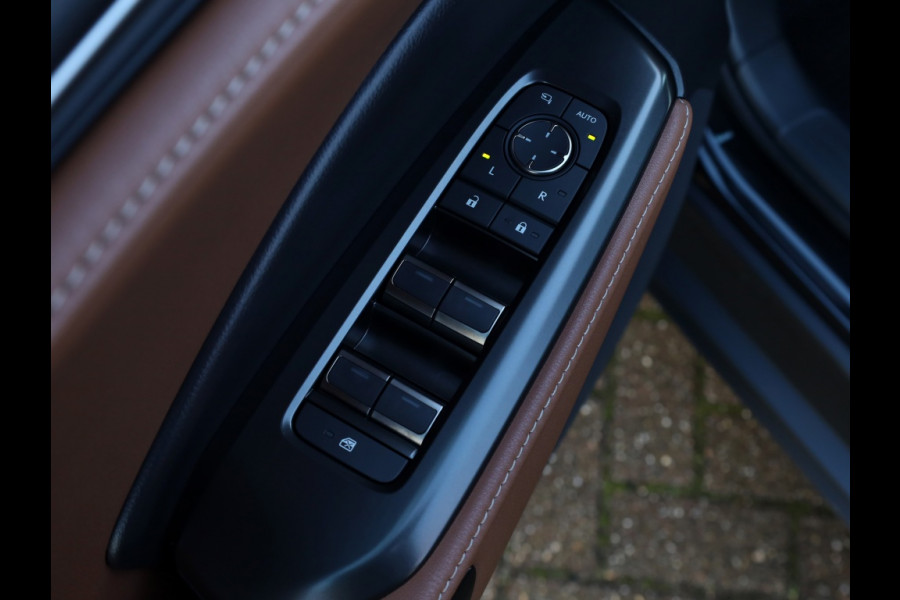 Lexus LBX Relax 2WD | Advanced Pack | Mark Levinson | 360 camera