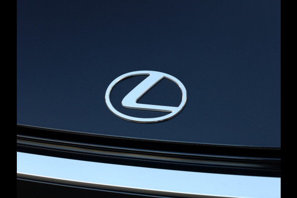 Lexus LBX Relax 2WD | Advanced Pack | Mark Levinson | 360 camera