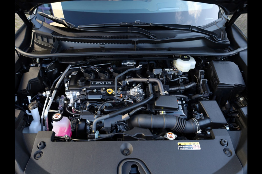 Lexus LBX Relax 2WD | Advanced Pack | Mark Levinson | 360 camera