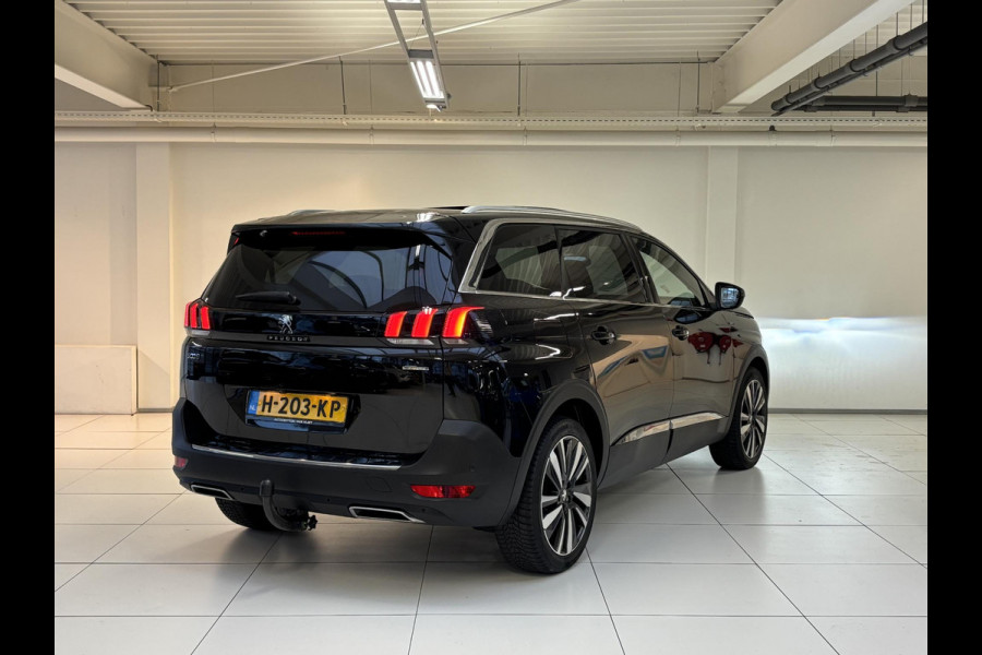 Peugeot 5008 1.6 PureTech GT-Line 7 pers | Panoramadak | Trekhaak afneembaar | Leder | Memory | Stoelverwarming | elektrisch verstelbare stoelen | Navi | Android auto / Apple carplay | Elektrische achterklep | Achteruitrijcamera