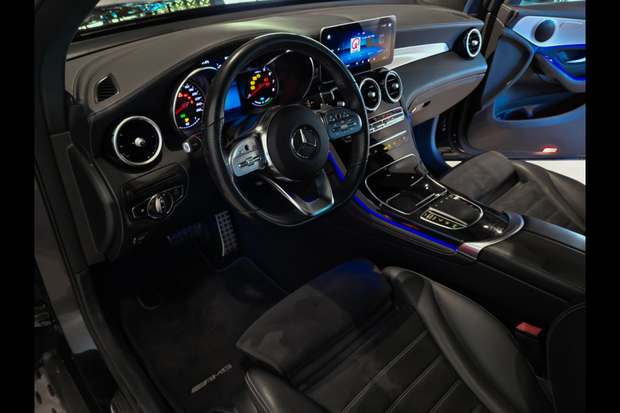Mercedes-Benz GLC 200 4-M AMG Night|Panorama|20"|Trekhaak|MBUX|Spoorpakket|Sfeerverlichting|Treeplanken|New Service