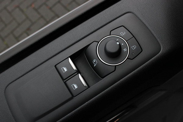Ford Transit Custom 2.0 TDCI L2H1 170PK Limited DC / DUBBEL CABINE / JB- EDITION / DRIVER ASSISTANCE PACK / 5- ZITS /MY2024/CAMERA