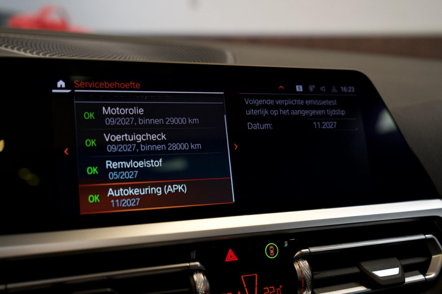 BMW 3-serie 330i PANO| M-SPORT| MARGE| LASER LED|