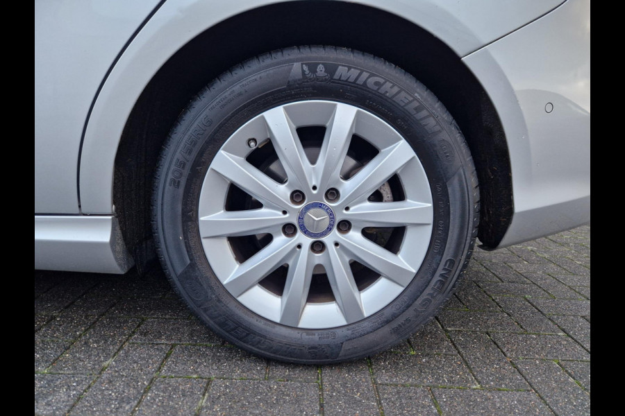 Mercedes-Benz B-Klasse 180 Prestige AUT