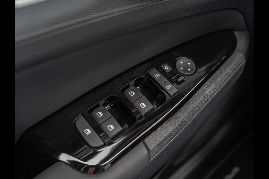 Kia Sportage 1.6 T-GDi Plug-in Hybrid AWD DynamicPlusLine | OP VOORRAAD  | Schuifkanteldak | Stoelverwarming |