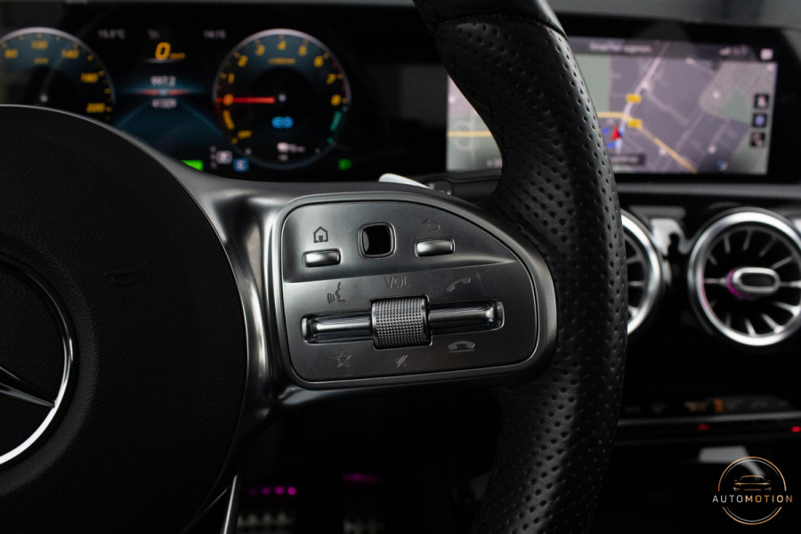 Mercedes-Benz A-Klasse 250e Business AMG Lim PANO MEMORY CAMERA STOELVERWARMING