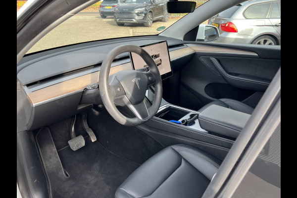 Tesla Model Y Long Range AWD 75 kWh | Enhanced Autopilot | Rijklaar geleverd | Stoel- & Stuurverwarming | Fabrieksgarantie tot 08-2026