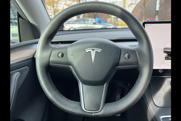 Tesla Model Y Long Range AWD 75 kWh | Enhanced Autopilot | Rijklaar geleverd | Stoel- & Stuurverwarming | Fabrieksgarantie tot 08-2026