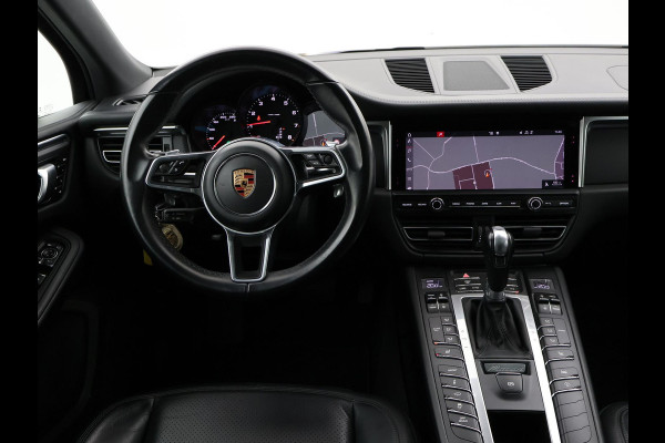 Porsche Macan 2.0 AUT. FACELIFT MODEL + PANORAMA | LUCHTVERING | 21 INCH | STOELVERW. V+A | CARRERAWIT METALLIC