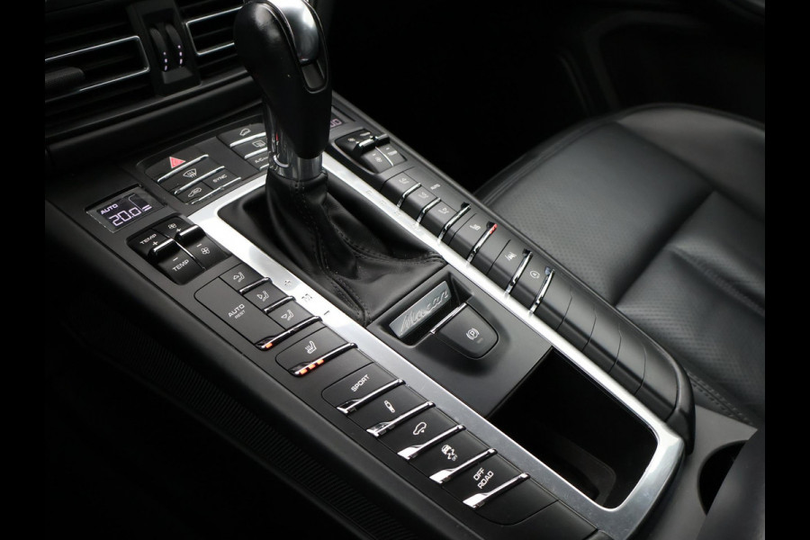 Porsche Macan 2.0 AUT. FACELIFT MODEL + PANORAMA | LUCHTVERING | 21 INCH | STOELVERW. V+A | CARRERAWIT METALLIC