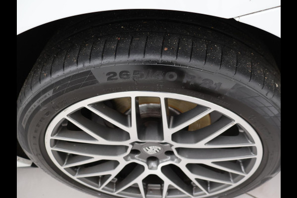 Porsche Macan 2.0 AUT. FACELIFT MODEL + PANORAMA | LUCHTVERING | 21 INCH | STOELVERW. V+A | CARRERAWIT METALLIC