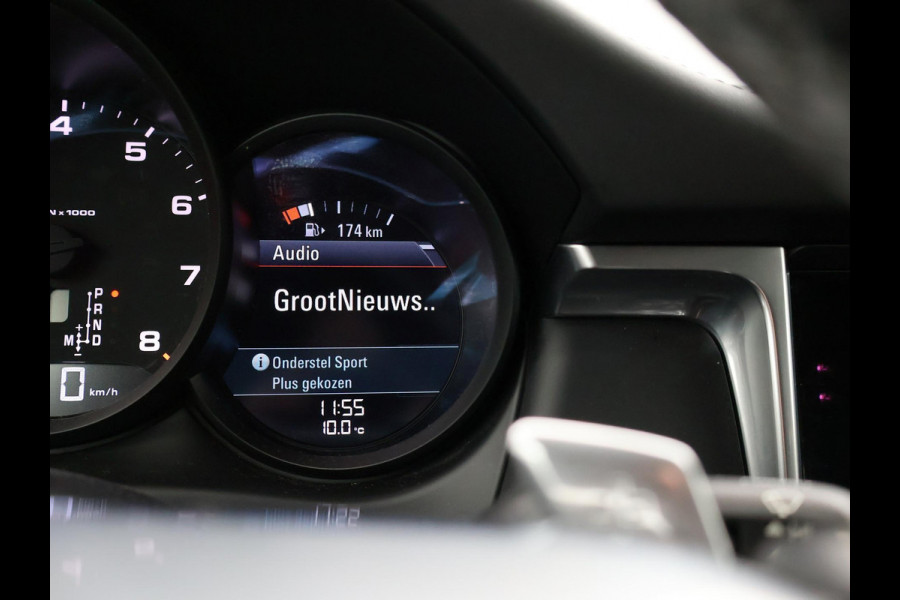 Porsche Macan 2.0 AUT. FACELIFT MODEL + PANORAMA | LUCHTVERING | 21 INCH | STOELVERW. V+A | CARRERAWIT METALLIC