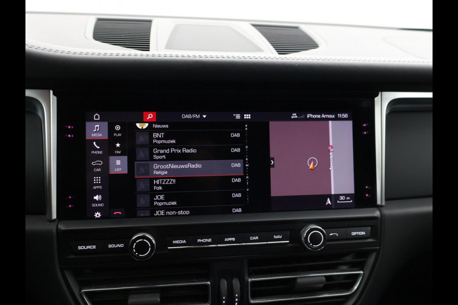 Porsche Macan 2.0 AUT. FACELIFT MODEL + PANORAMA | LUCHTVERING | 21 INCH | STOELVERW. V+A | CARRERAWIT METALLIC