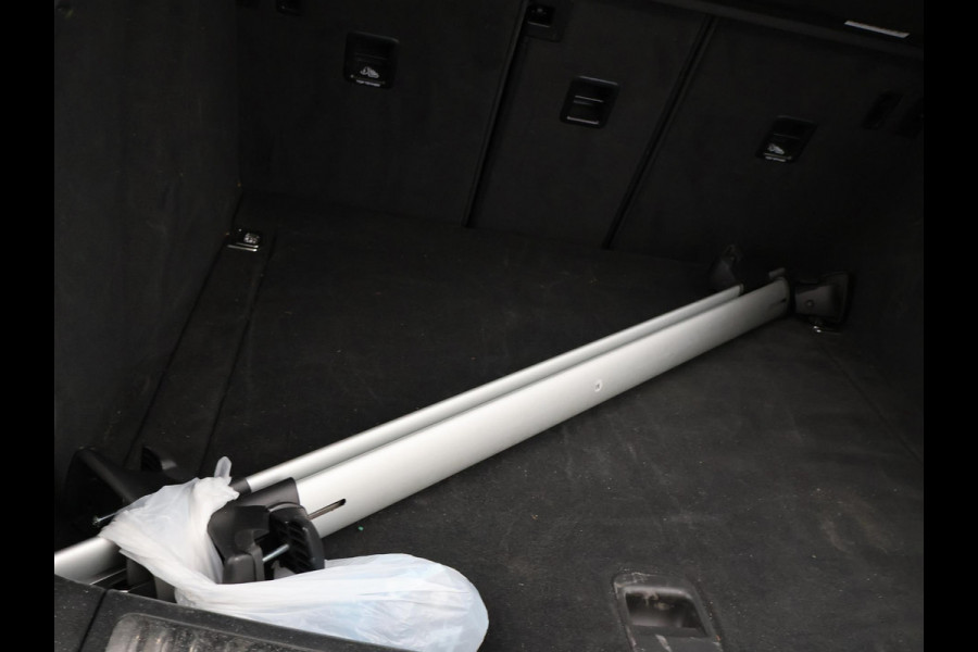 Porsche Macan 2.0 AUT. FACELIFT MODEL + PANORAMA | LUCHTVERING | 21 INCH | STOELVERW. V+A | CARRERAWIT METALLIC