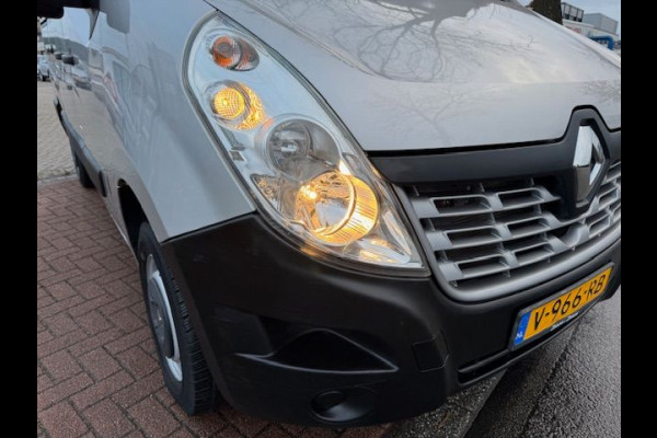 Renault Master T33 2.3 dCi L1 H1 3Zits Euro 6 62.000km Airco,Navigatie,Imperiaal