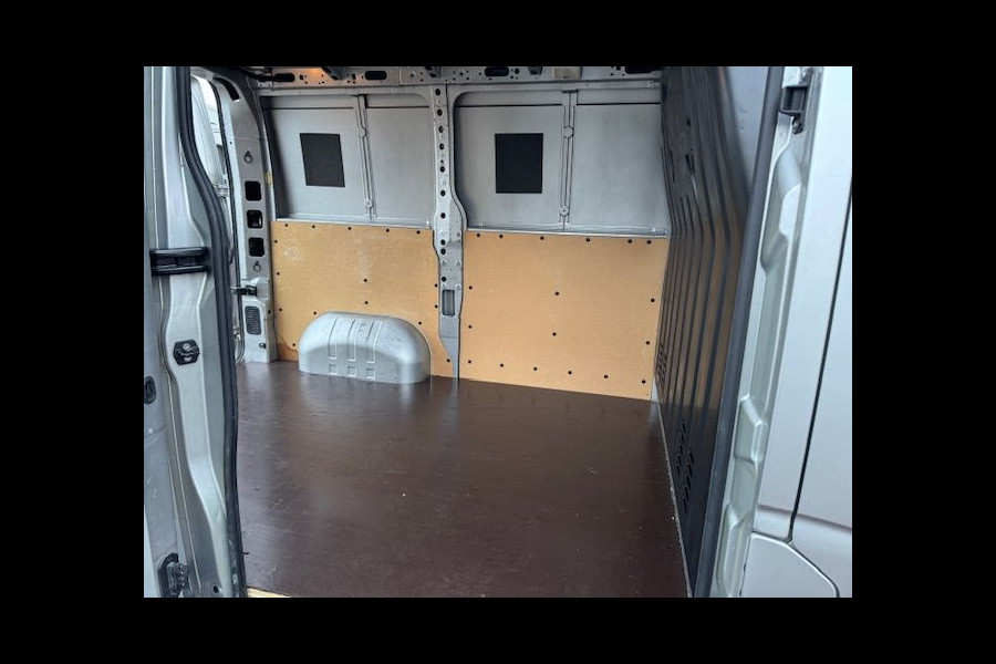 Renault Master T33 2.3 dCi L1 H1 3Zits Euro 6 62.000km Airco,Navigatie,Imperiaal