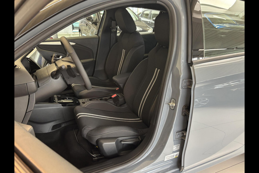 Opel Corsa 1.2 Turbo Hybrid GS Automaat | Stoelverwarming | Achteruitrijcamera | Android auto / Apple carplay