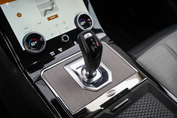 Land Rover Range Rover Evoque 2.0 P300 AWD R-Dynamic HSE Adapt. Cruise Virtual Dash Matrix LED Two Tone Leder Meridian Keyless