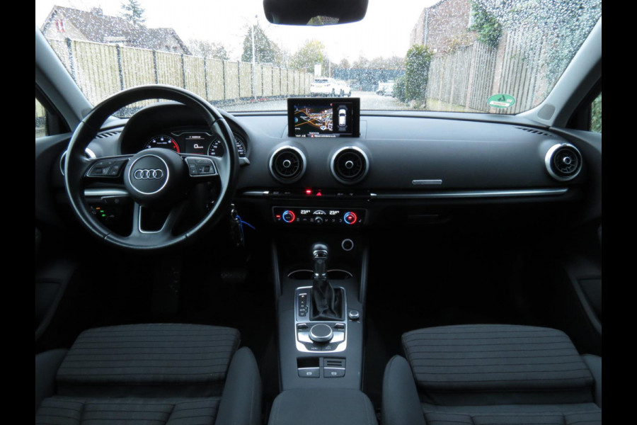 Audi A3 Sportback 1.0 TFSI Sport S Line Edition | AUTOMAAT | AIRCO | STOELVERWARMING |