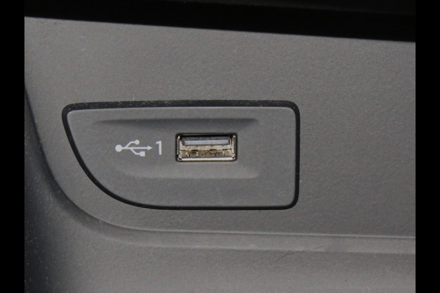 Audi A3 Sportback 1.0 TFSI Sport S Line Edition | AUTOMAAT | AIRCO | STOELVERWARMING |