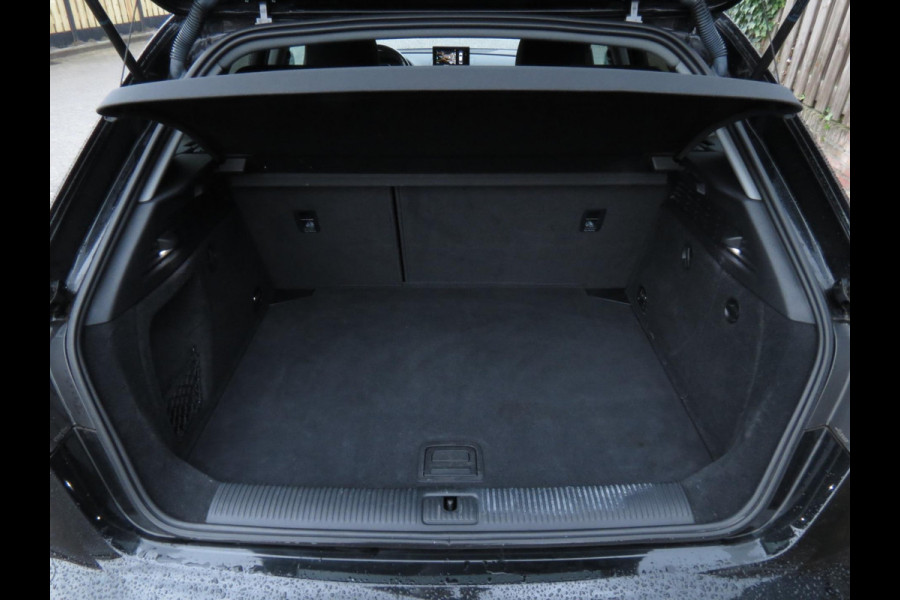 Audi A3 Sportback 1.0 TFSI Sport S Line Edition | AUTOMAAT | AIRCO | STOELVERWARMING |