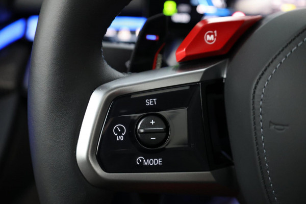 BMW 5 Serie Touring M5 727+PK BTW/M-PERFORMANCE CARBON/AKRAPOVIC/22" VOSSEN/BOWERS & WILKINS/PANO/HUD/ACC/ECC/FABRIEKSGARANTIE!