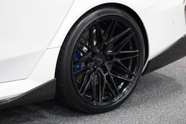 BMW 5 Serie Touring M5 727+PK BTW/M-PERFORMANCE CARBON/AKRAPOVIC/22" VOSSEN/BOWERS & WILKINS/PANO/HUD/ACC/ECC/FABRIEKSGARANTIE!