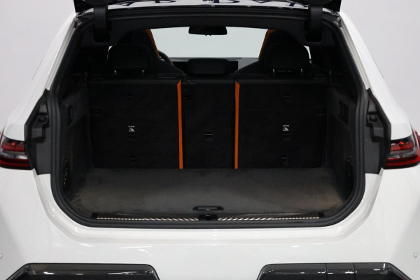 BMW 5 Serie Touring M5 727+PK BTW/M-PERFORMANCE CARBON/AKRAPOVIC/22" VOSSEN/BOWERS & WILKINS/PANO/HUD/ACC/ECC/FABRIEKSGARANTIE!