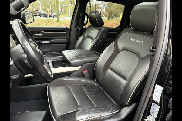 Dodge Ram 1500 5.7 V8 Laramie Night - PANO - LUCHTVERING - LPG - 22 inch - NL AUTO