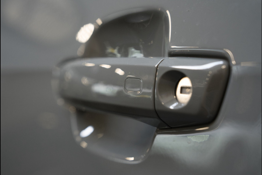 Audi Q2 2.0 TFSI quattro S-Line | Pano | Camera | Stoelverwarming | Dealer onderhouden