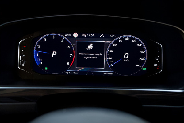 Volkswagen Tiguan 1.5 TSI R-Line Business+ 3x R-Line/Pano/Virtual/IQ Light/Leder/Sfeerverlichting/Keyless/APK/Bomvol!