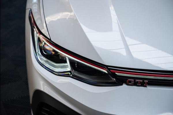 Volkswagen Golf 2.0 TSI GTI CLUBSPORT PANO/H&K/LEDER/HUD/MEMORY/IQLIGHTS/BLINDSPOT/SFEERVERLICHTING/NURBURGRING/BOMVOL!