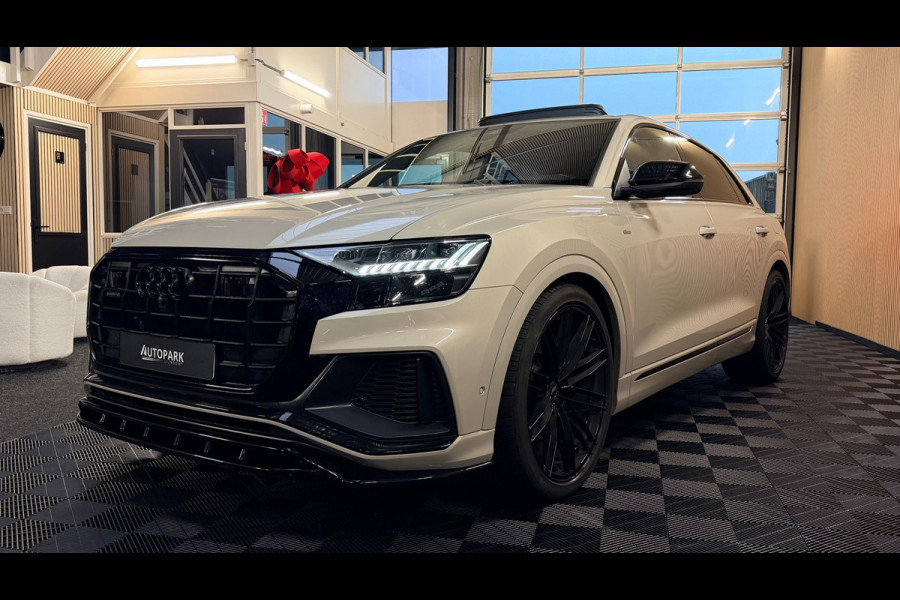 Audi Q8 55 TFSI e quattro |3X S Line|ABT|PANO|SOFTCLOSE|B&O|360CAM|DEALER ONDERHOUDEN| LUCHTVERING |23 INCH|PLUG IN|340PK|BOMVOL!
